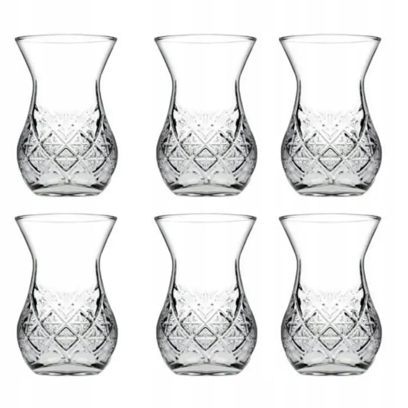 Pasabahce Timeless teeglass, seks buede klare glass med rutemønster og relieff nederst, vist forfra.