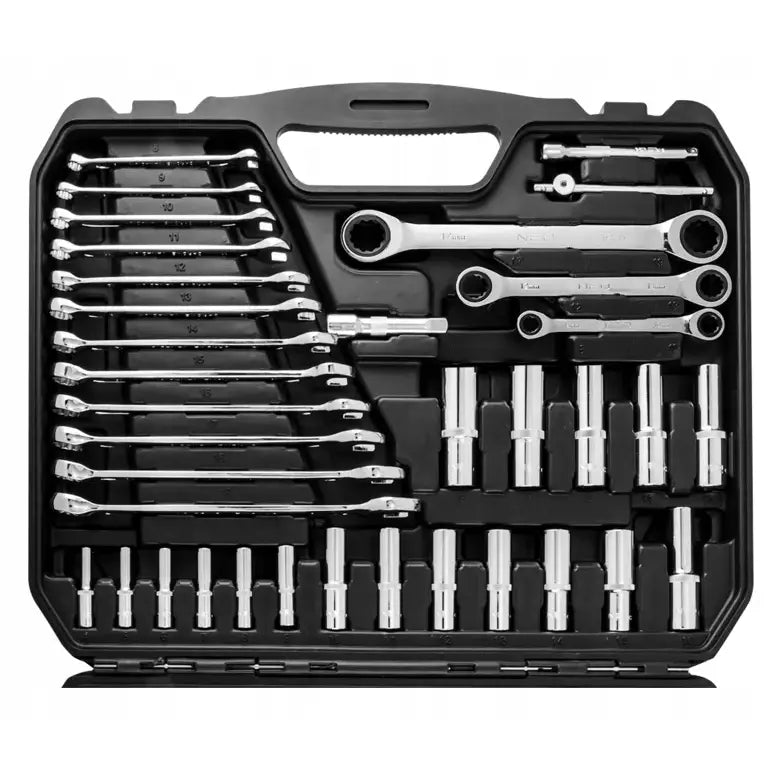 Pipenøkkelsett med 156 deler i sort etui, oversiktlig arrangert med piper, nøkler og skraller, sett ovenfra.