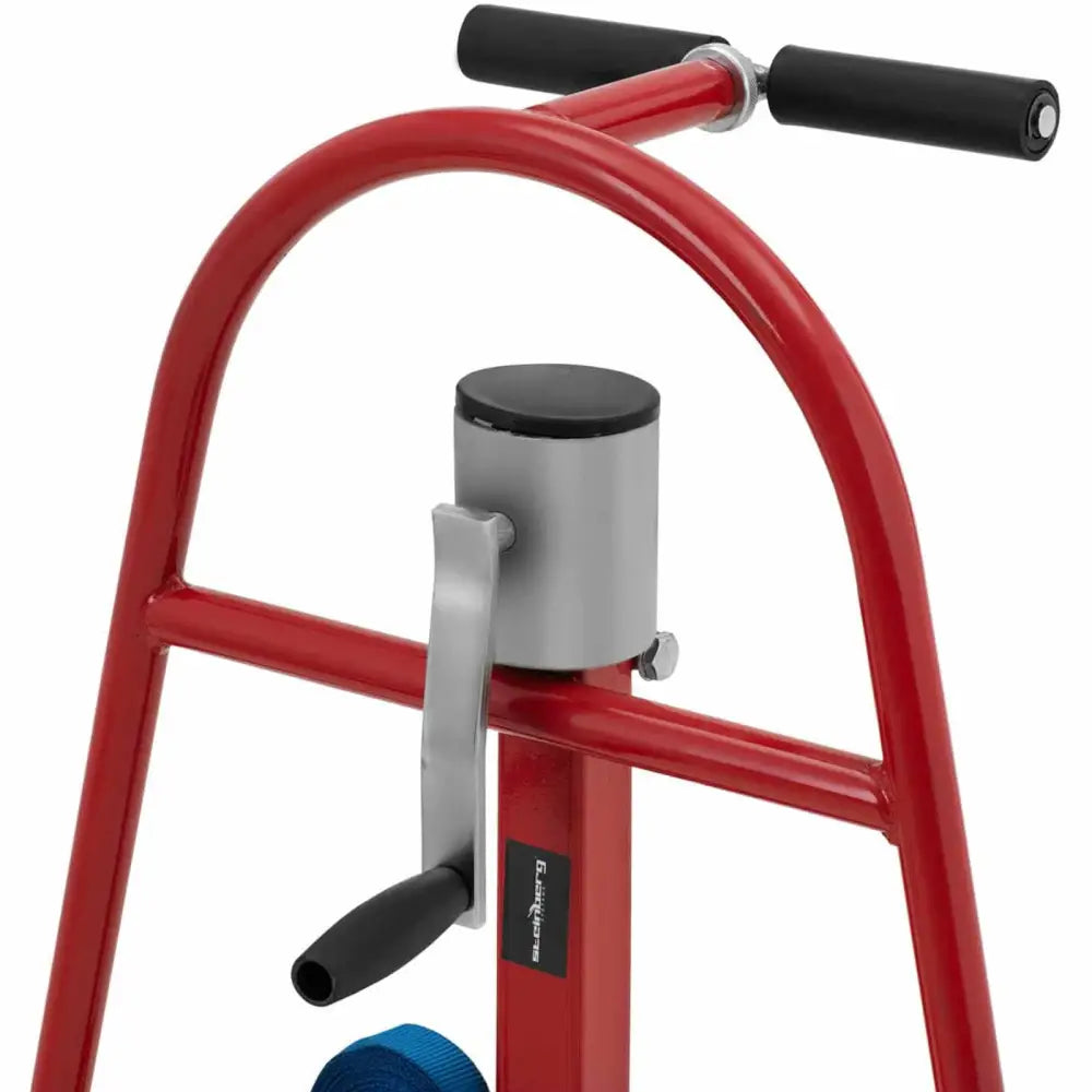 Plattformvogn for tunge løft, nærbilde av sveivemekanisme med sølv sveiv og svarte håndtak fra skrå vinkel.