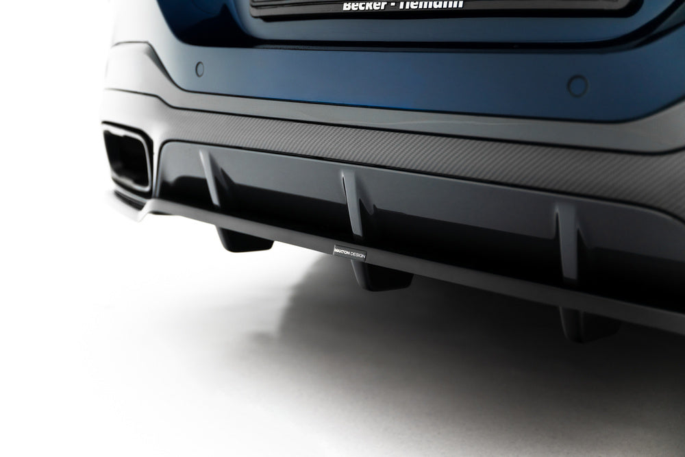 BMW 8 Gran Coupé G16 bakre splitter med diffusor