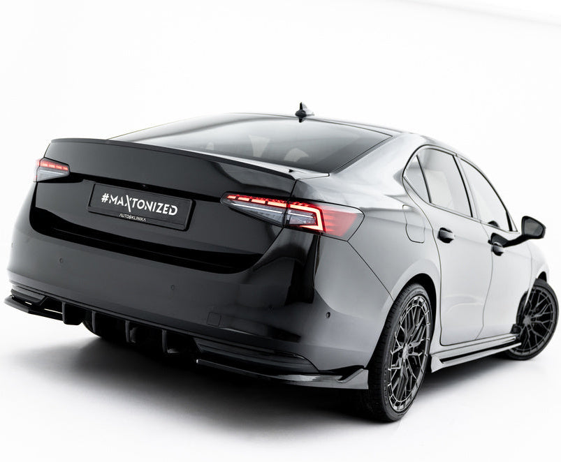 Skoda Superb Sportline Mk4 – bakre sidesplittere V.2