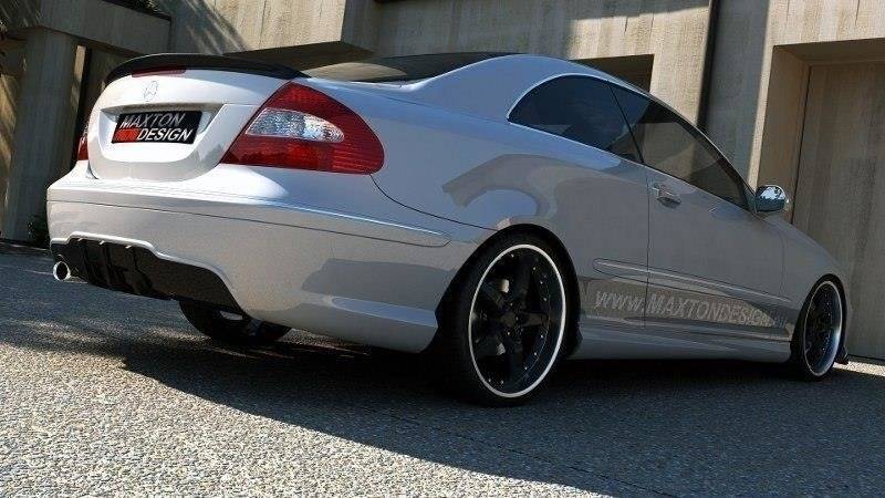 Bakstøtfanger i glassfiber for Mercedes CLK W209 bodykit, nærbilde