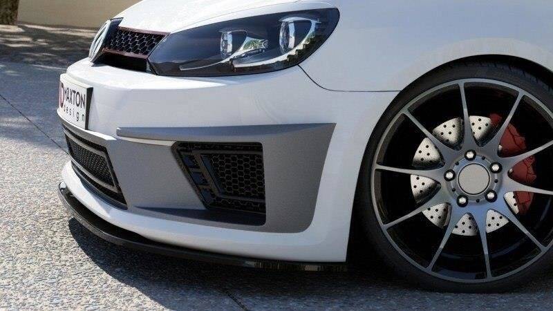 Bakstøtfanger med sidespoiler-forlengelser for VW Golf VI GTI sett bakfra