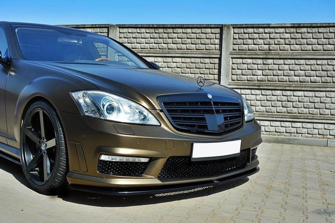 Frontleppe Mercedes S-Class W221 AMG i bronse, sett skrått forfra med svarte felger og markant grill.