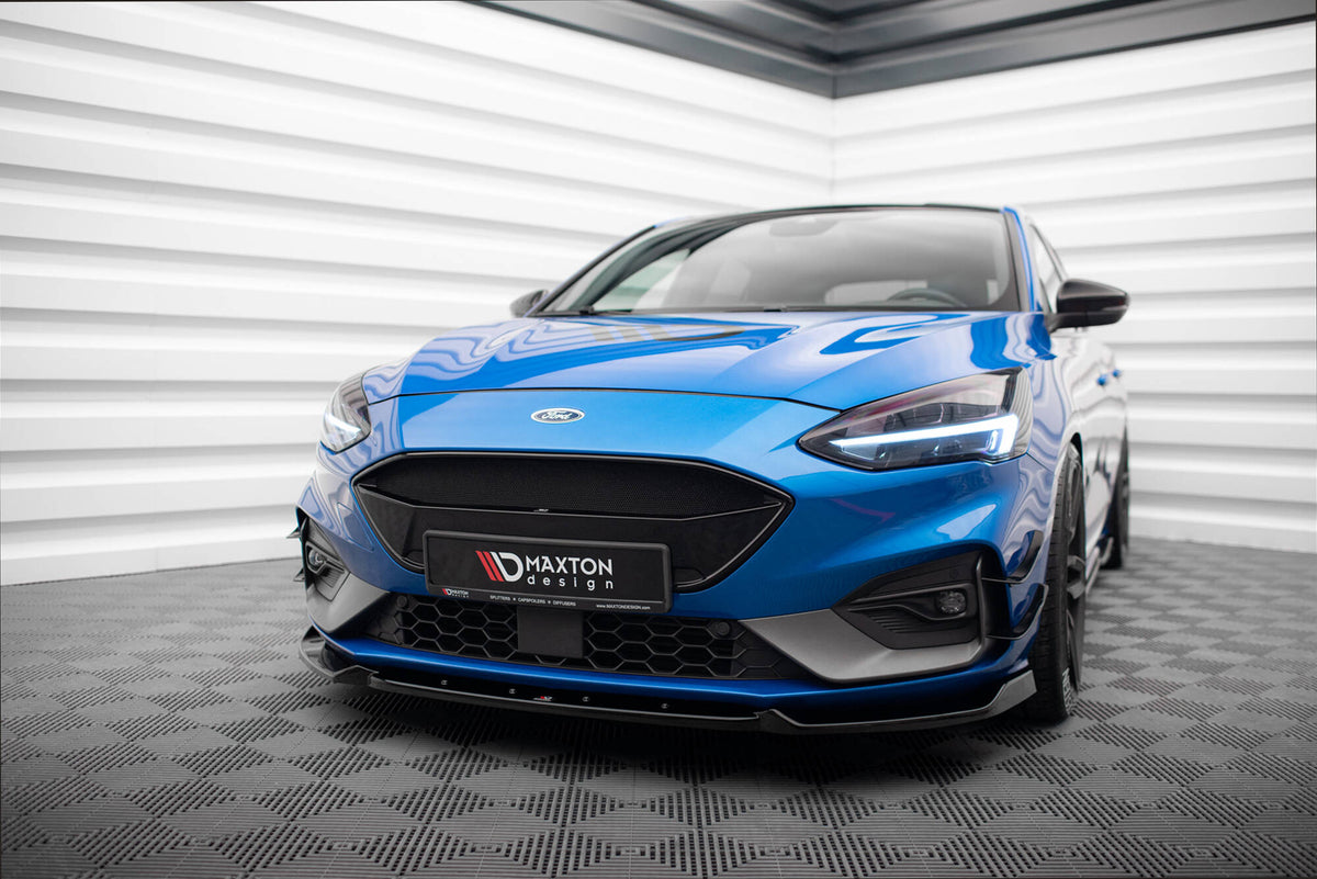 Frontgrill med maskeringsrist for Ford Focus ST-Line MK4, sett ovenfra