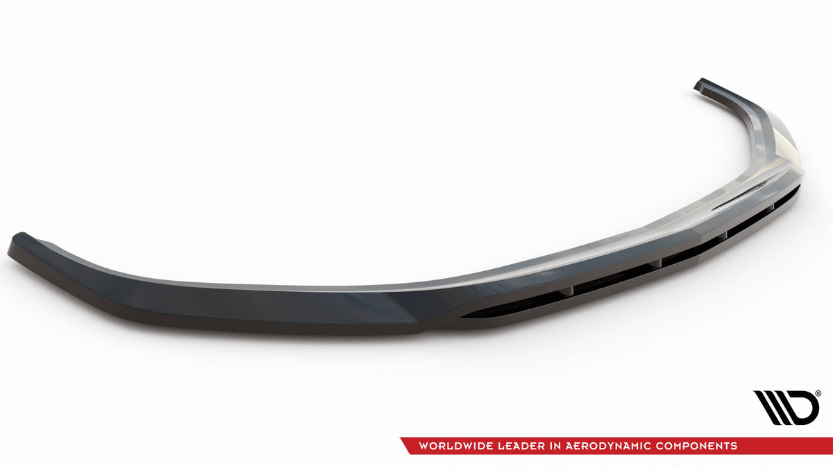 Detaljbilde av kant og profil på frontsplitter til Bentley Continental GT Mk3