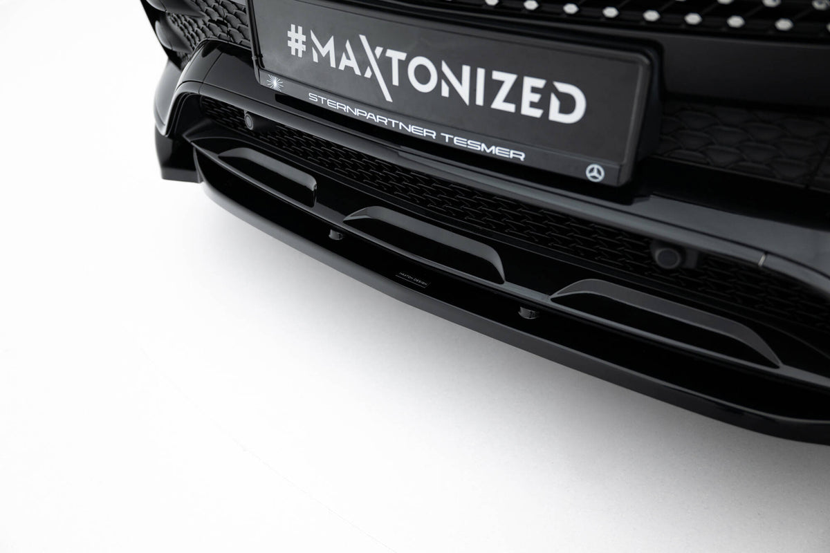 Nærbilde av frontsplitter i Gloss Black til Mercedes GLE AMG-Line