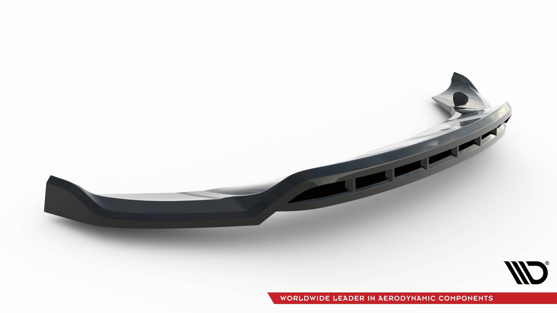 Front splitter til Porsche Macan Turbo MK1, sort glanset plast med luftkanaler, sett forfra mot hvit bakgrunn.