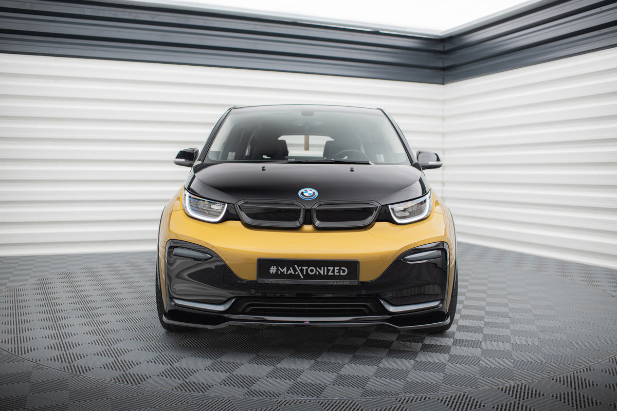 Maxton Design frontsplitter V.1 montert på fronten av BMW i3 S Mk1 Facelift