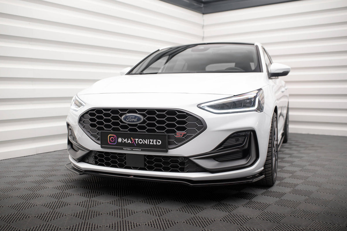 Frontsplitter V.1 til Ford Focus ST Mk4 Facelift i blank sort ABS