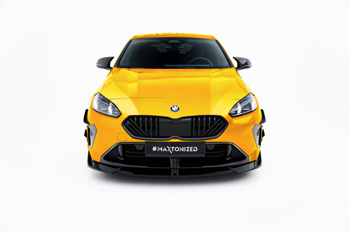 Nærbilde av frontsplitter til BMW 1-serie F70 M-Pack i Gloss Black