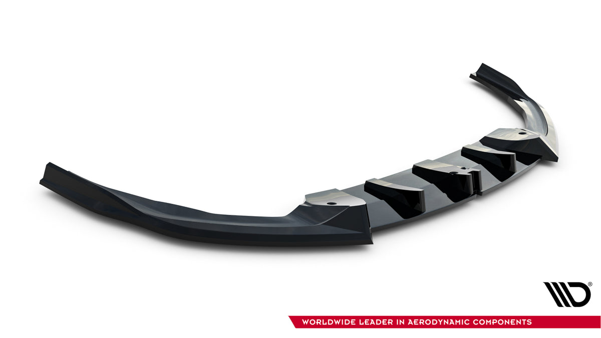 Frontsplitter BMW M135i F70 sett forfra med valgfri stripe
