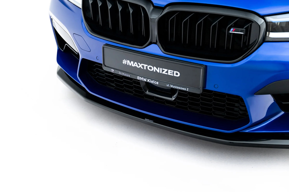 Frontsplitter til BMW M5 F90 med rød stripe montert