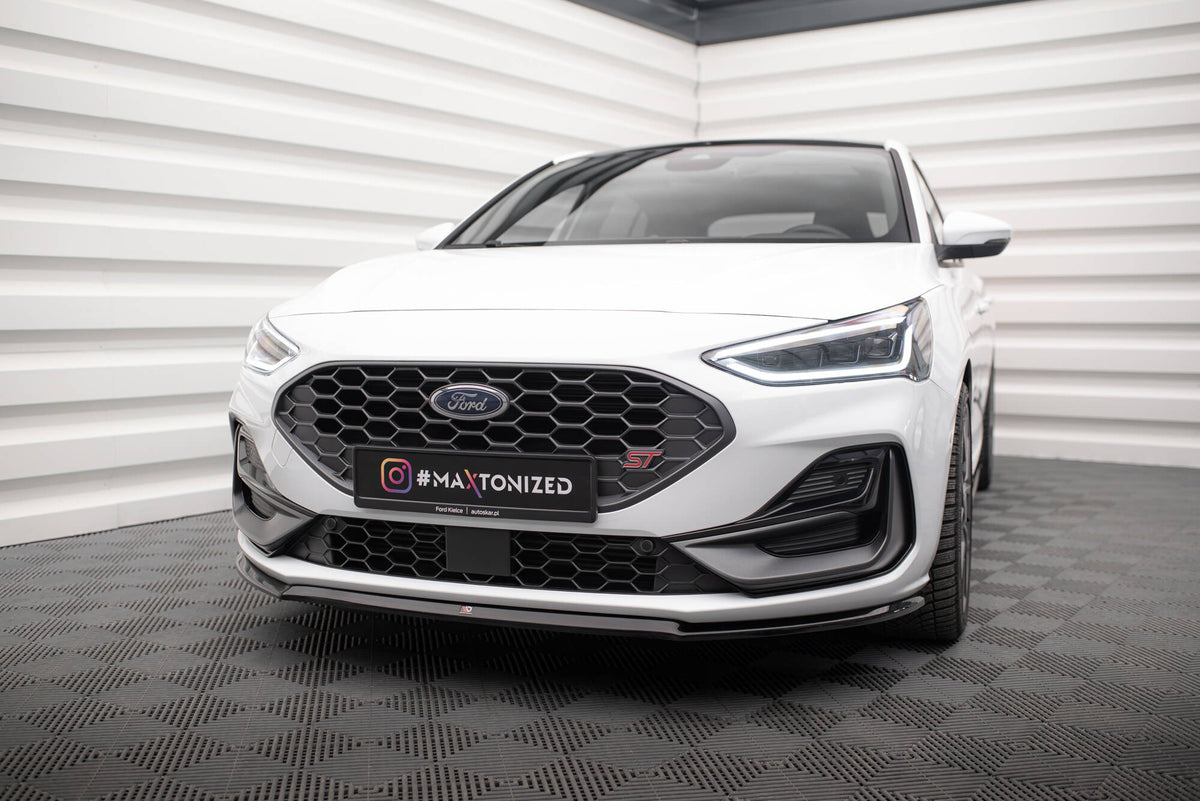 Frontsplitter V.3 i blank sort ABS til Ford Focus ST Mk4 Facelift