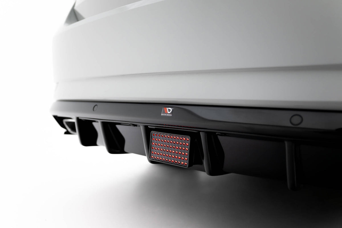LED bremselys og brakett for Skoda Superb Combi Mk3 sett ovenfra