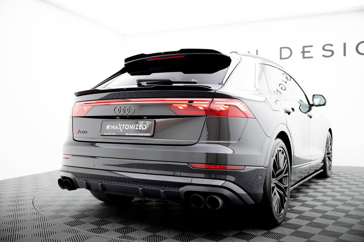 Nærbilde av Maxton Design spoiler cap til Audi SQ8 Mk1 Facelift i Gloss Black