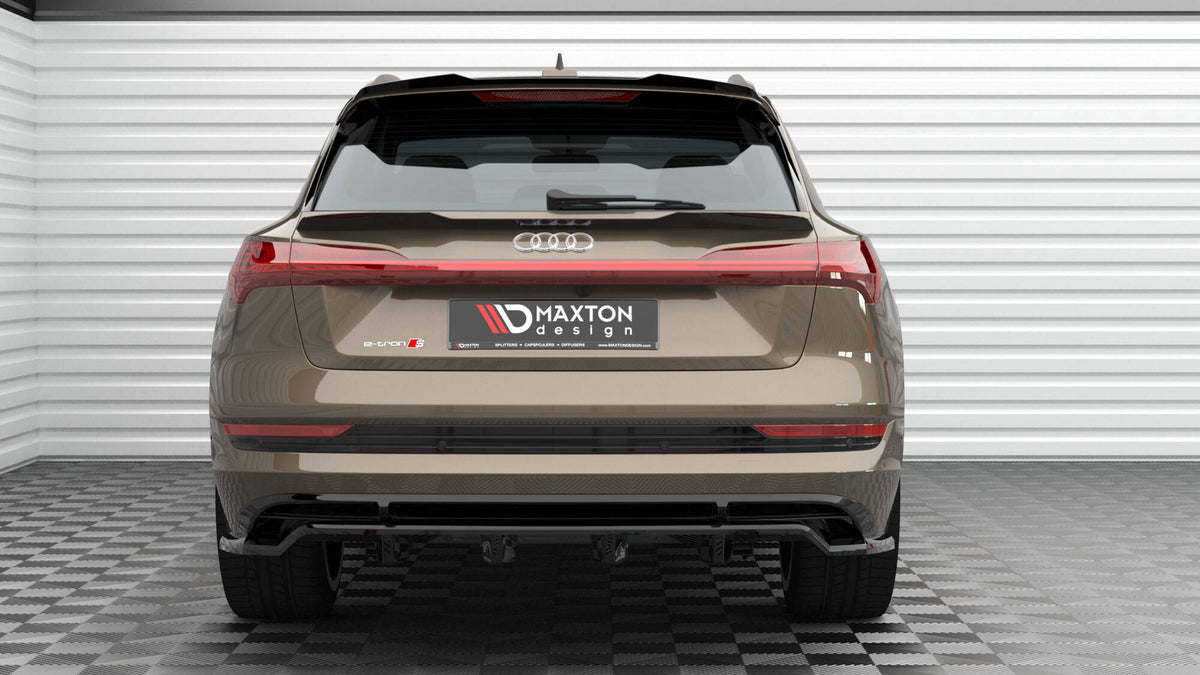 Maxton Design spoilerforlenger for Audi e-Tron med medfølgende monteringstape og avfettingsklut