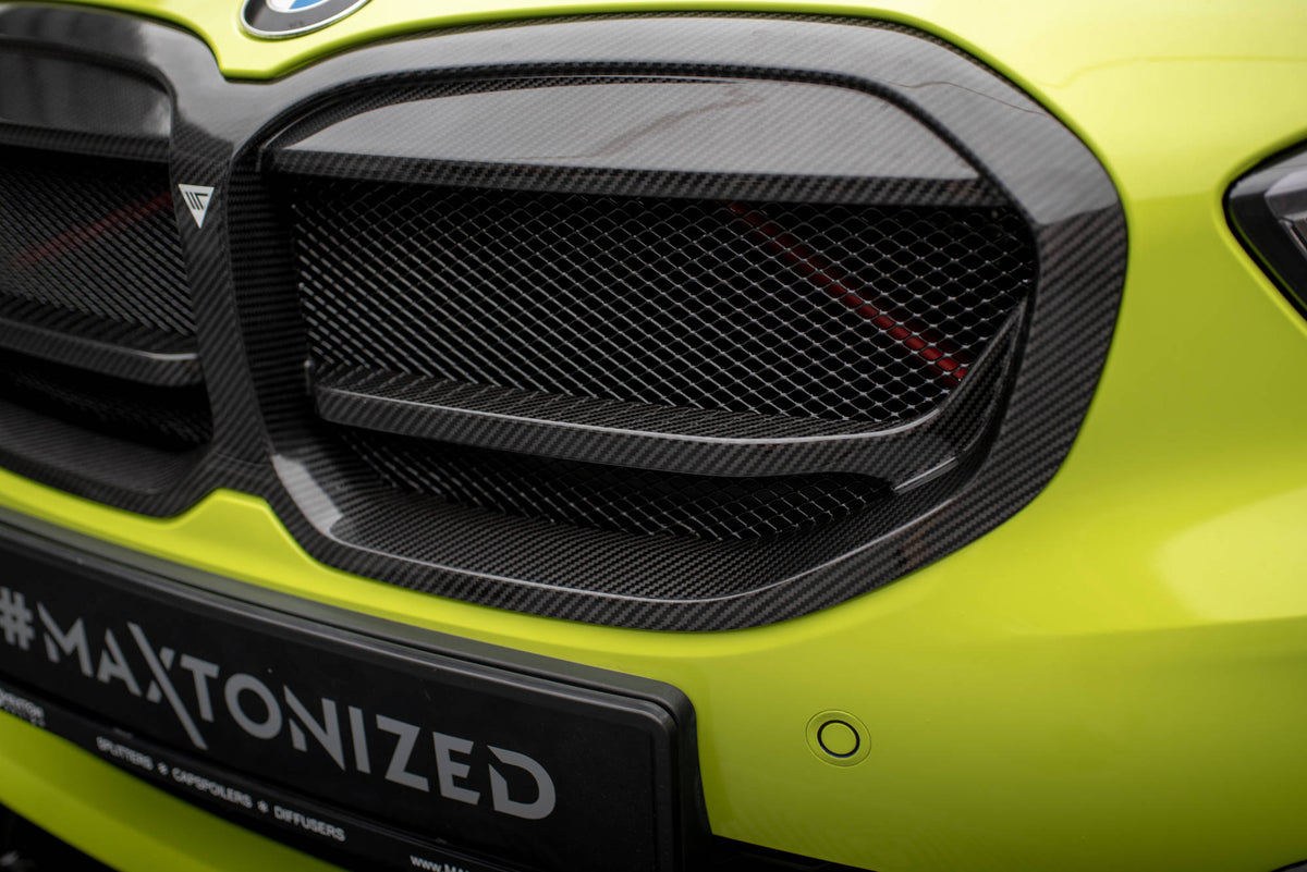 Frontgrill i prepreg-karbonfiber til BMW 1-serie F40 detaljbilde