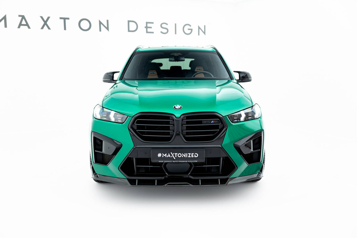 Karbon frontsplitter montert på BMW X5 M F95 Facelift