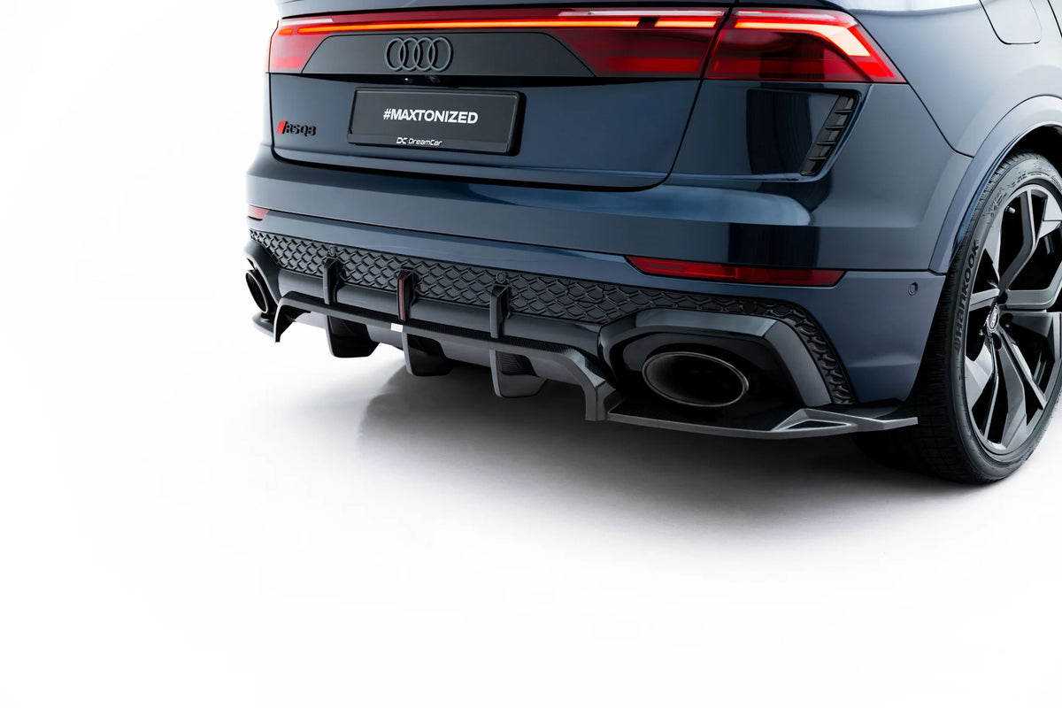 Baksplitter til Audi RSQ8 montert på nedre del av bakre støtfanger