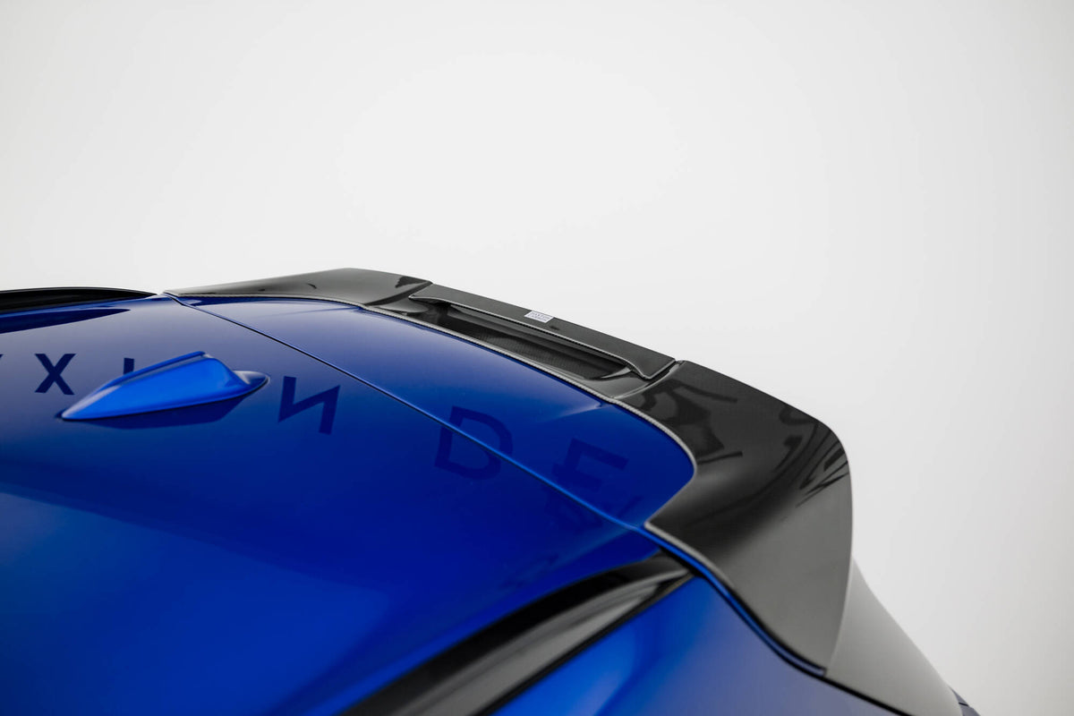 Karbon hekkspoiler for BMW X5 G05 Facelift montert på bakluken