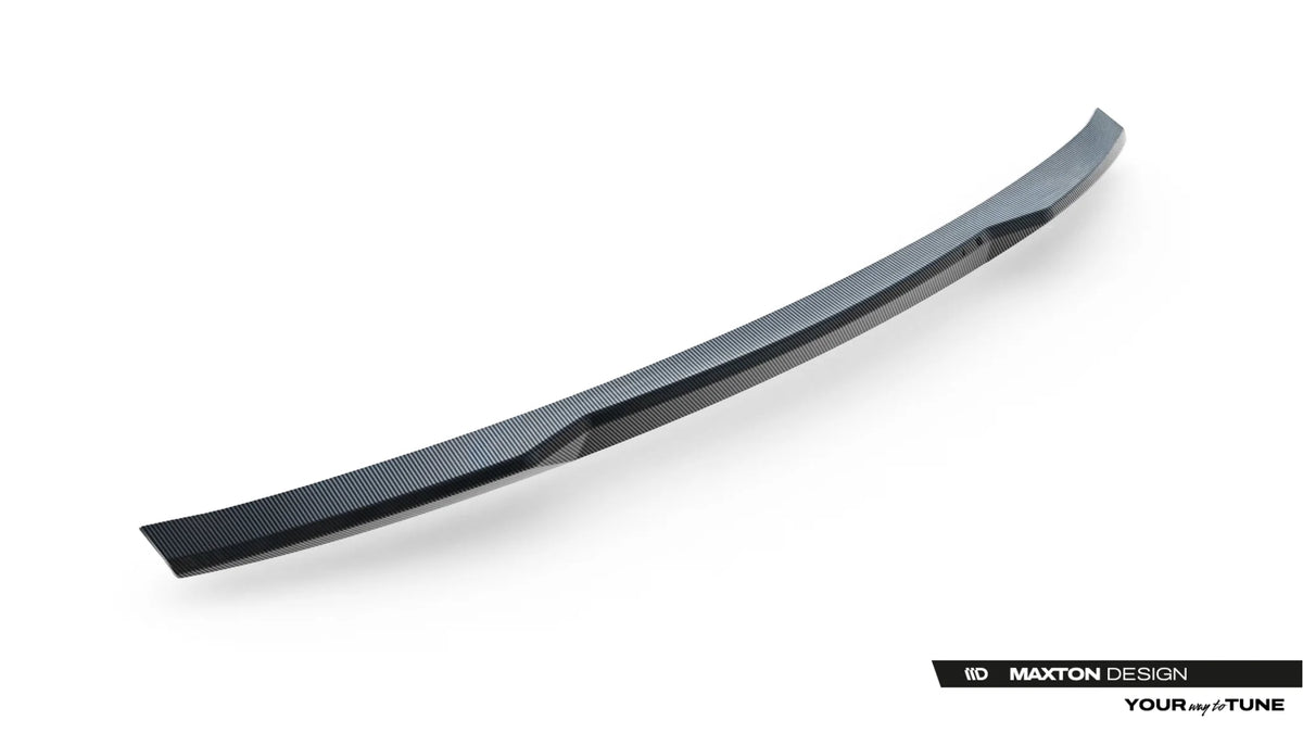 Karbon hekkspoiler til Audi RSQ8 Mk1 Facelift sett fra siden