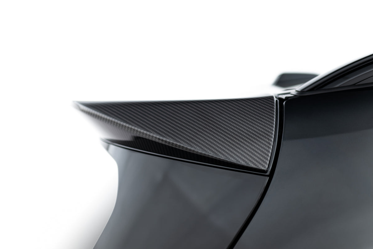 Øvre hekkspoiler i prepreg karbon på bakluken til BMW X7 G07 Facelift