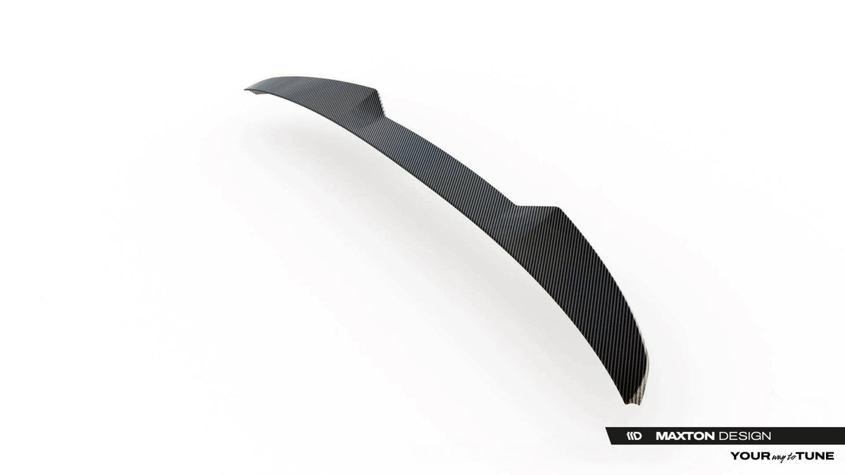 Karbon hekkspoiler med 3M-tape på bakluken til Audi S3 8Y