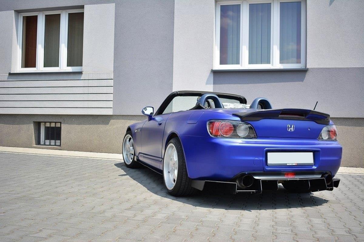Honda S2000 bakdiffusor fra Maxton Design sett underfra