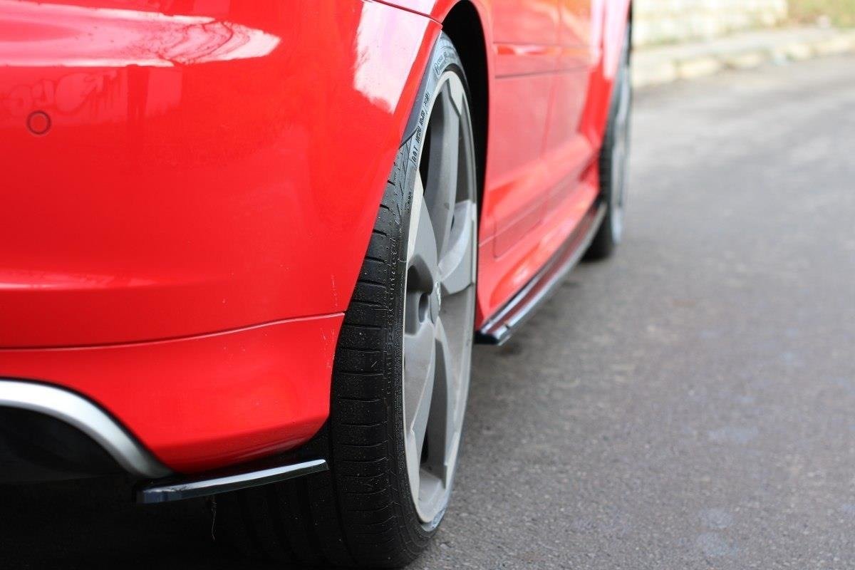 Sidesplittere Bak Audi Rs3 8P vist montert