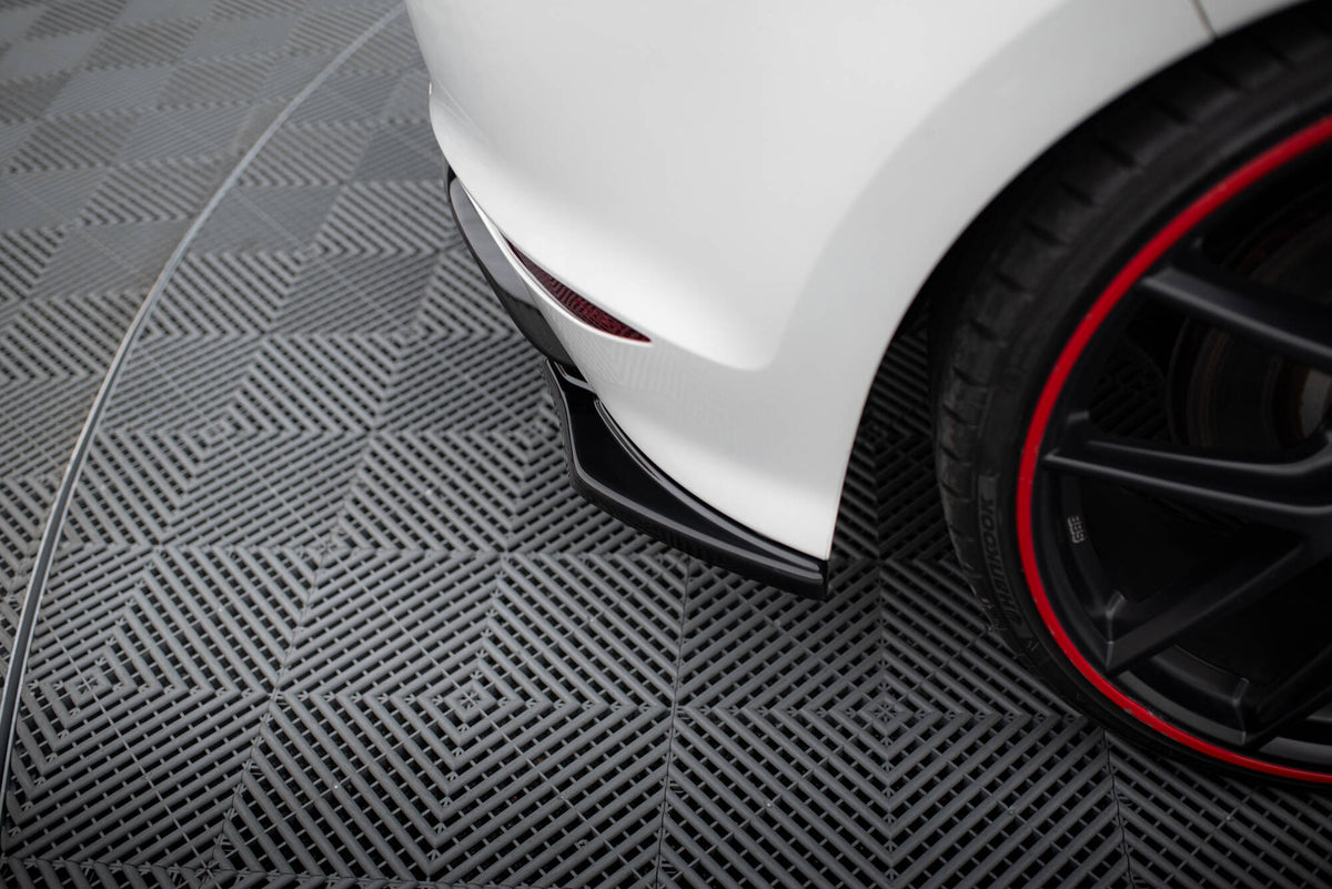 Sidesplitters Bak V.2 Vw Golf VII R sett bakfra