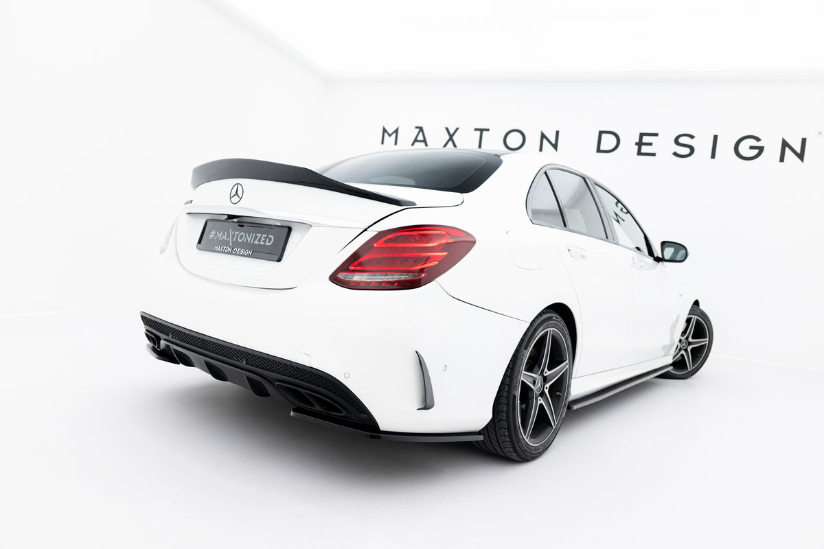 Sideflaps bak for Mercedes C AMG-Line W205 vist ovenfra på hvit bakgrunn