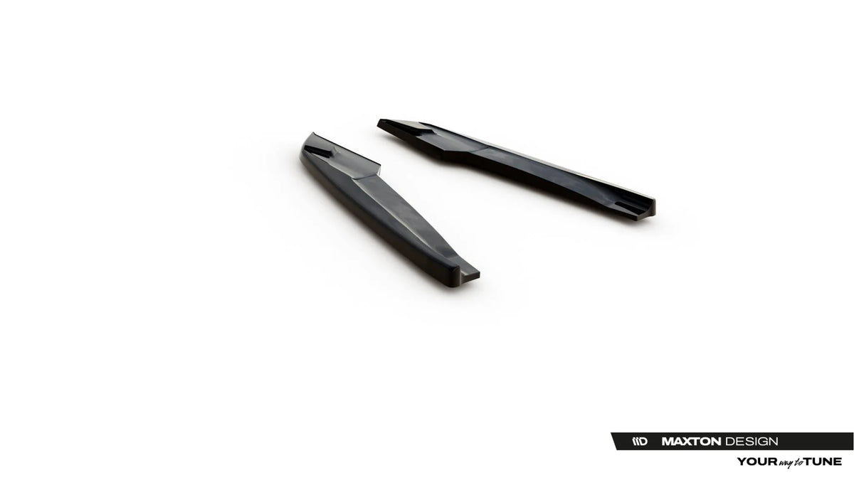 Detaljbilde av sidesplitter bak i blank sort ABS til Audi S5 Coupe F5