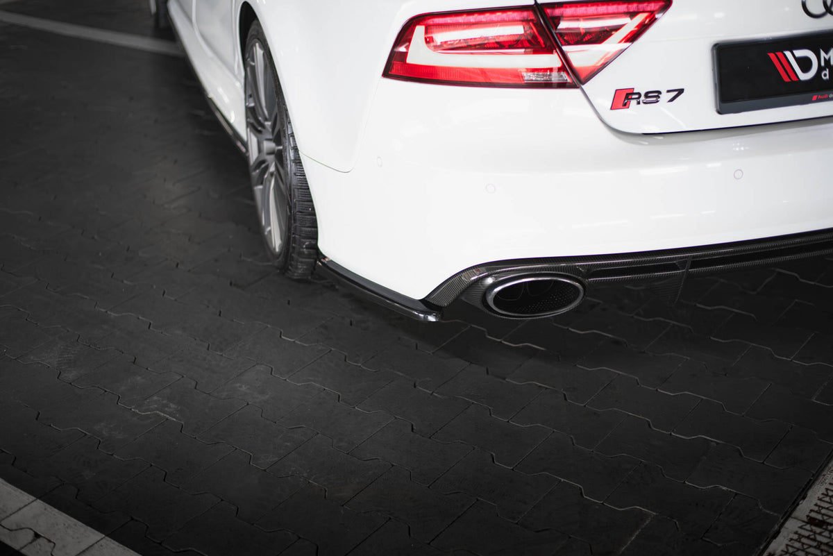 Maxton Design bakre sidesplitter V.2 for Audi RS7 C7 vist fra skrå vinkel