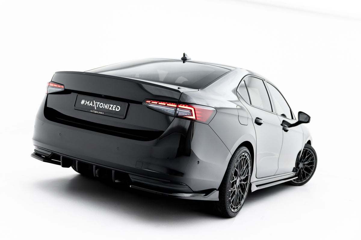 Sidesplittere Bak V.2 i blank sort ABS til Skoda Superb Sportline Mk4
