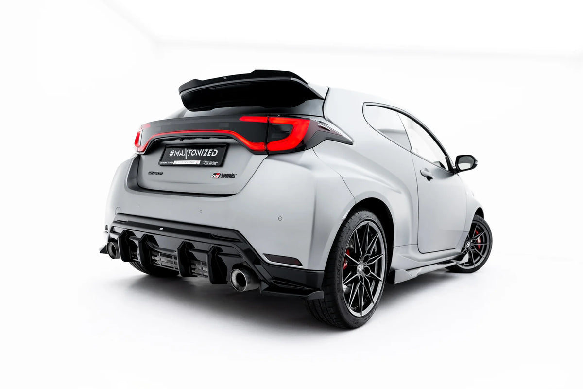 Nærbilde av ABS-splitter bak på Toyota GR Yaris Mk4 Facelift