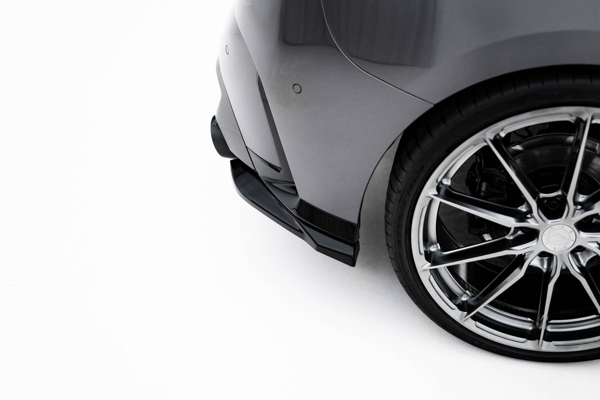 BMW M135I F70 med sideflaps bak V.4 sett fra siden