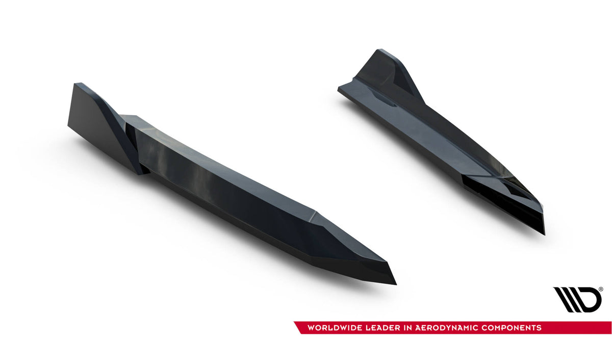 Sideflaps bak i ABS-plast til Skoda Octavia RS vist ovenfra