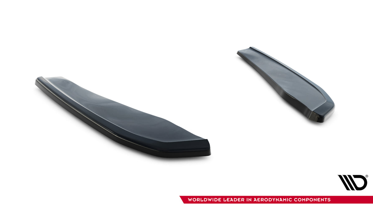 Sideflaps Bak BMW X4 M40I G02 vist på hvit bakgrunn med festemateriell