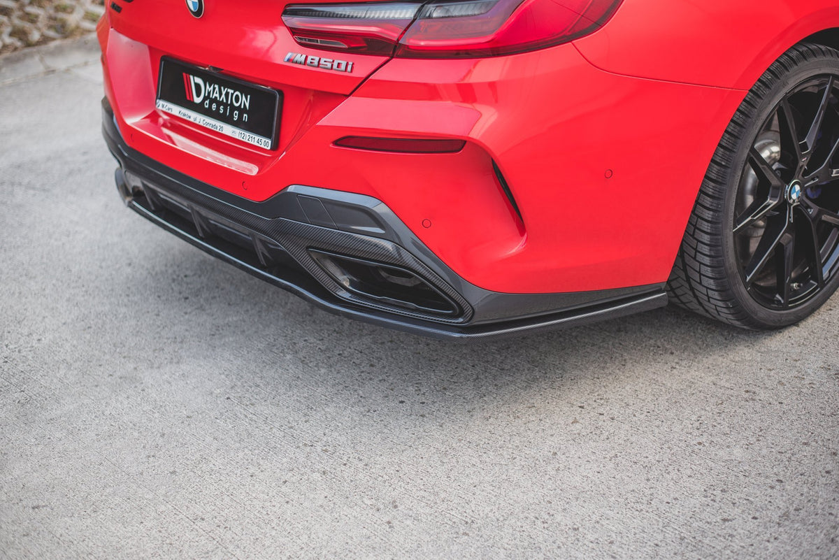 BMW 8-Serie G15 Coupe diffuser nærbilde av overflatetekstur og kanter — Maxton Design