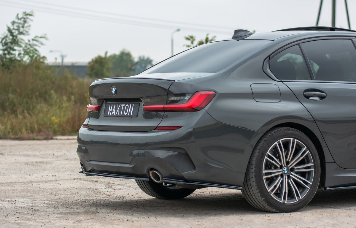 Nærbilde av diffuser i strukturert svart ABS-plast for BMW 3 G20