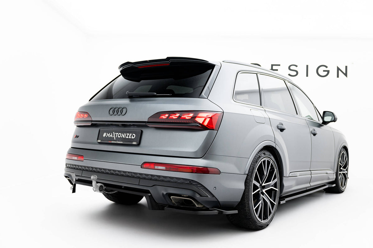 Maxton Design diffuser montert på Audi Q7 S-Line i nærbilde av vertikale stenger