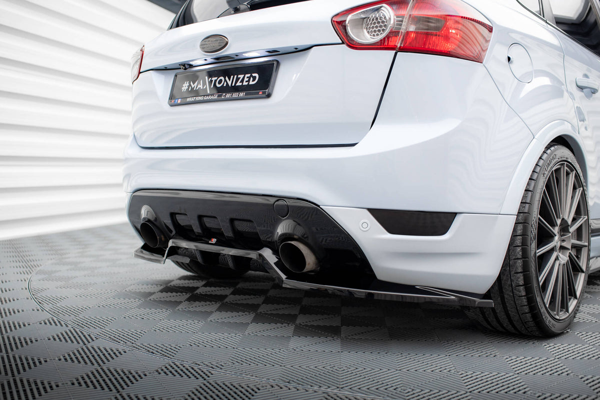 Maxton Design diffuser for Ford Kuga ST MK1 i strukturert svart, nærbilde