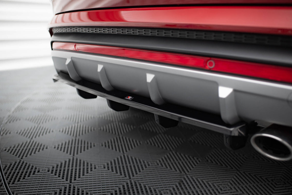 Maxton Design diffuser for Tucson N-Line MK4 vist fra skrå vinkel bakfra