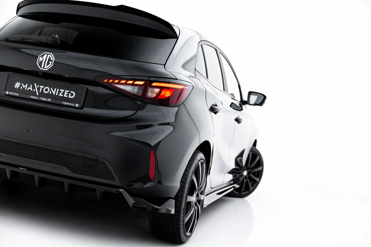Baksplitter i Gloss Black til MG 3 Mk1 sett bakfra