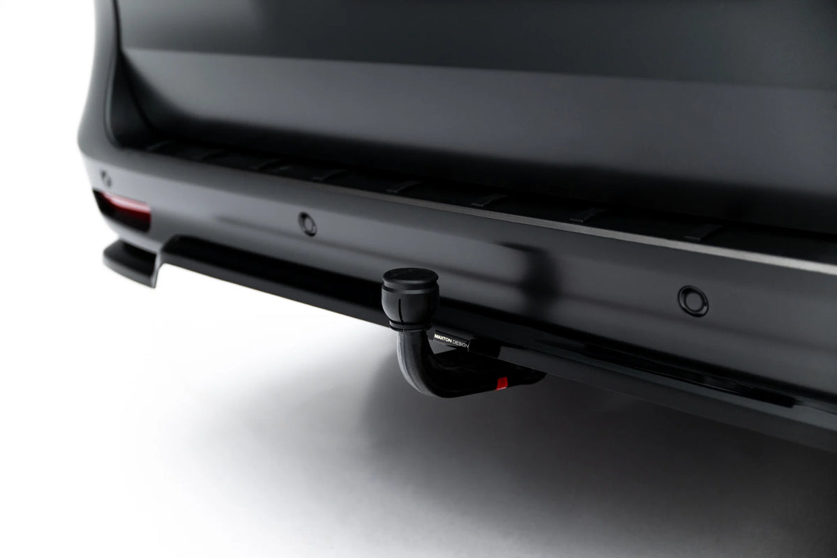 Detaljbilde av diffuser-ribbene på baksplitter til Mercedes V-klasse W447