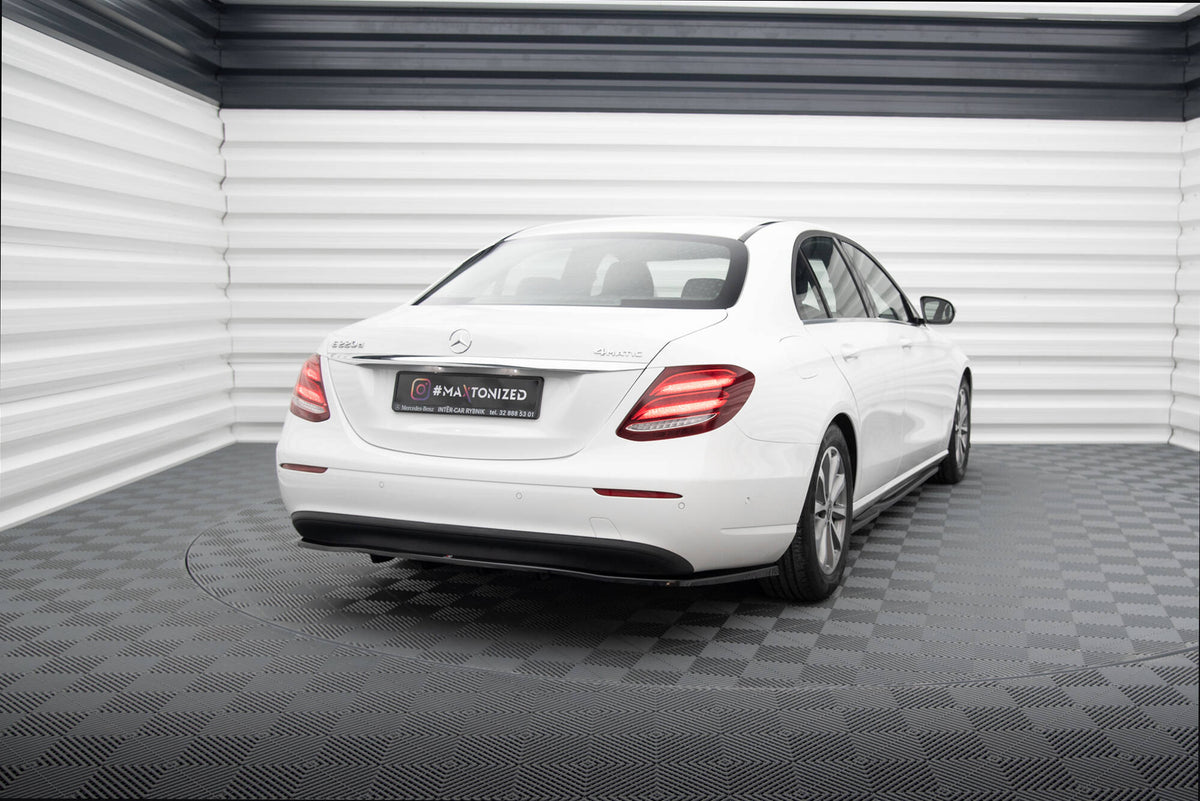 Diffuser Mercedes W213 fra M-Maxton, montert på bil sett forfra