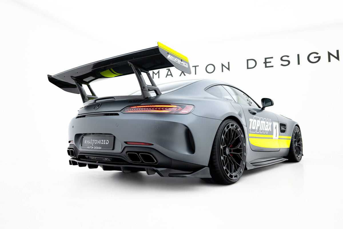 Maxton Design diffuser montert på Mercedes AMG GT C, skrå vinkel bakfra