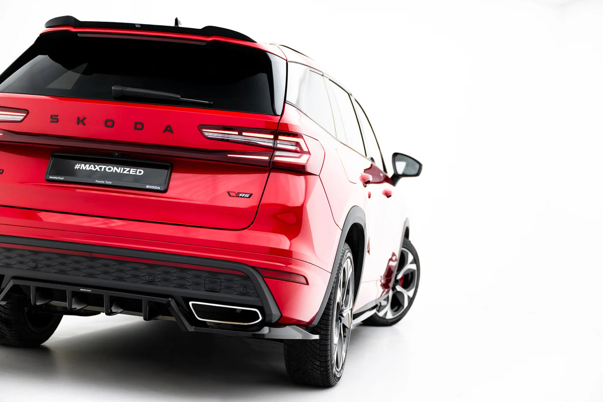 Hekksplitter med diffuser montert på bakfangeren til Kodiaq RS Mk2