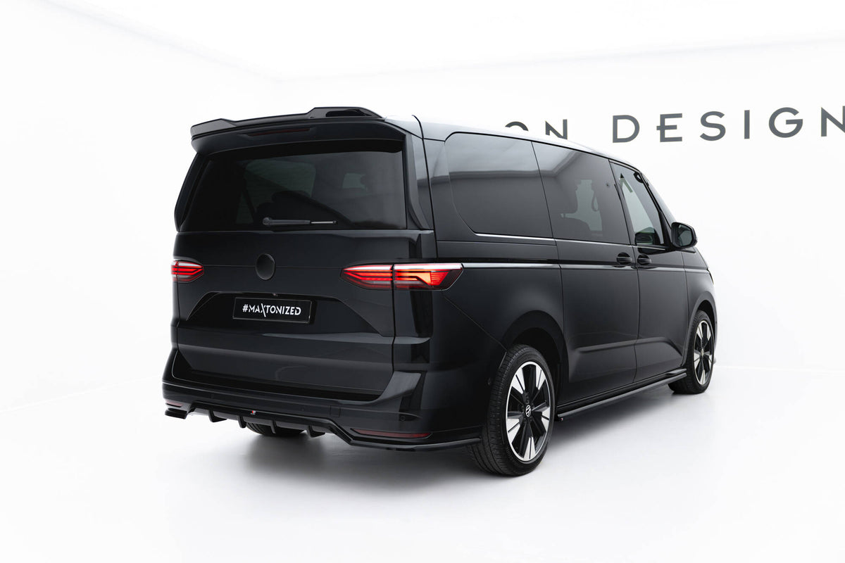 Maxton Design diffuser montert på VW Multivan T7, skrå vinkel fra høyre